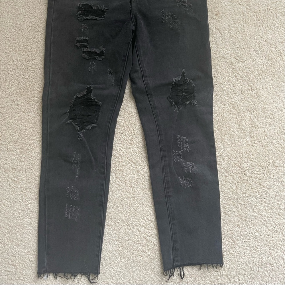 Black distressed high rise jeans!